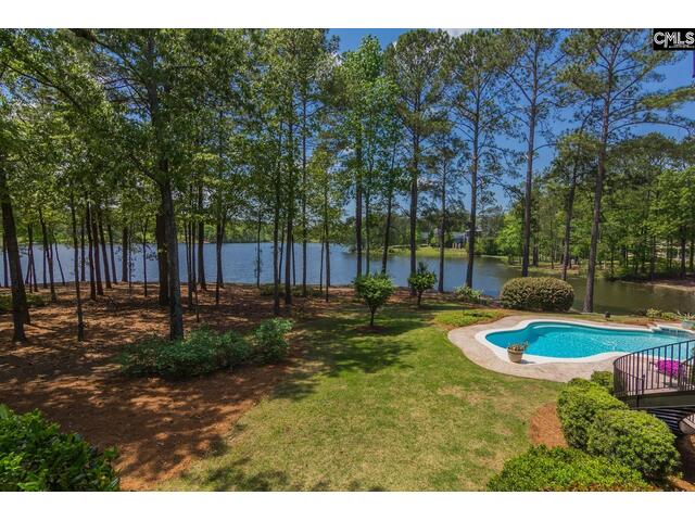 Photo of 18 Beaver Lake Court