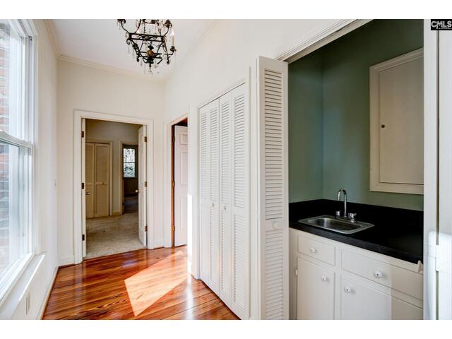 Photo of 42 brookwood road