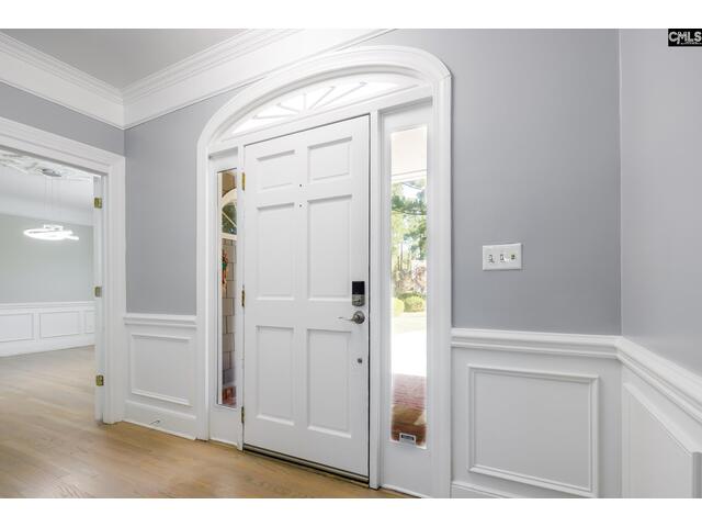 Photo of 307 E Springs Road Photo of 307 E Springs Road