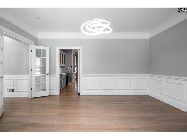 Photo of 307 E Springs Road Photo of 307 E Springs Road