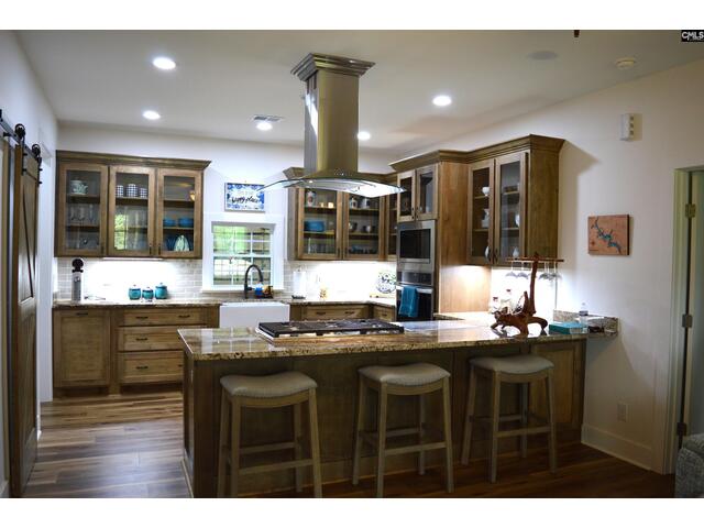 Photo of 331 Rolling Hills Road