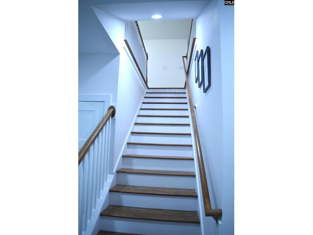 Photo of 331 Rolling Hills Road