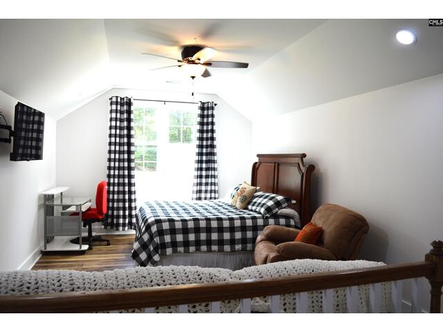 Photo of 331 Rolling Hills Road