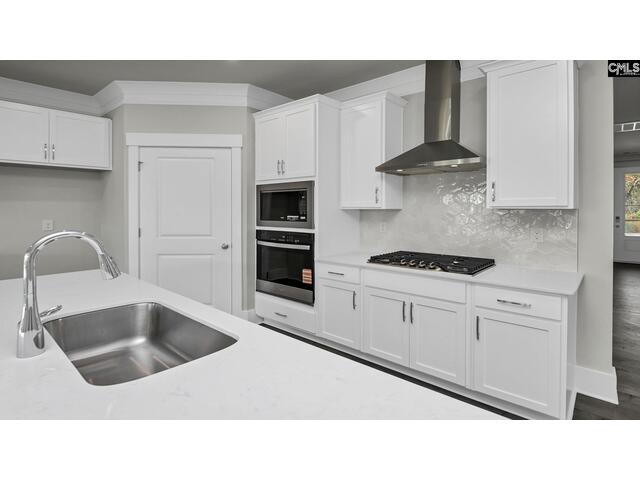 Photo of 213 Livingston Woods Drive