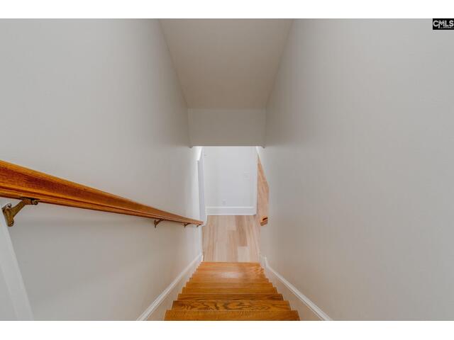 Photo of 586 Farnum Road Photo of 586 Farnum Road