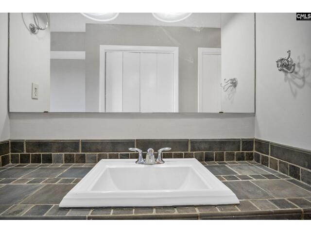 Photo of 1825 Saint Julian Place