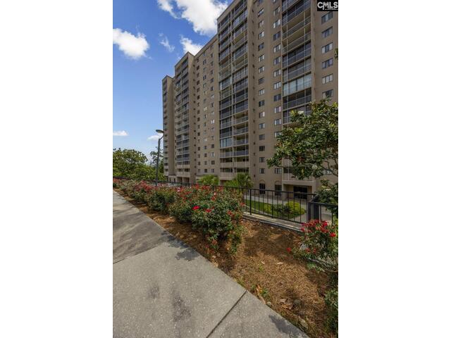 Photo of 1825 Saint Julian Place