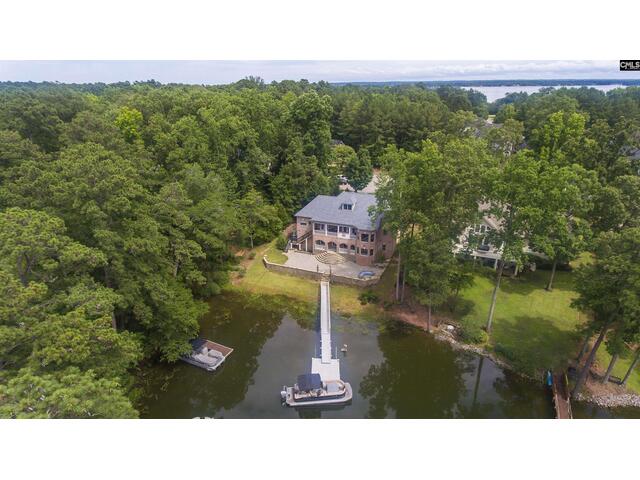 Photo of 808 Island Point Lane