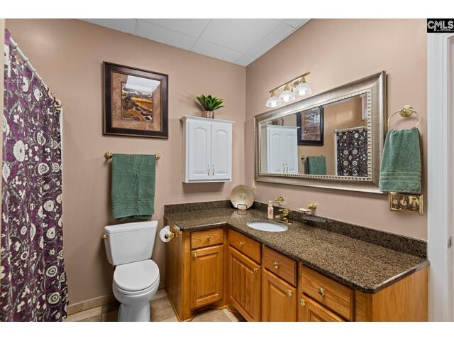 Photo of 2210 Lake Road