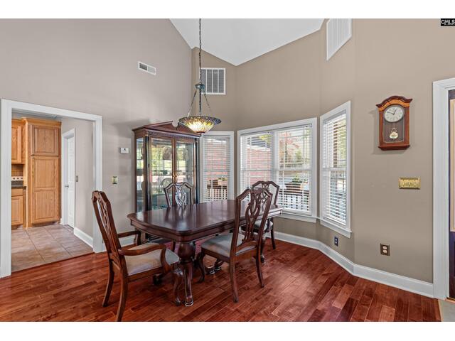 Photo of 2210 Lake Road