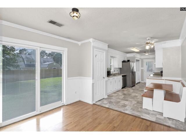 Photo of 321 Bagford Court Photo of 321 Bagford Court