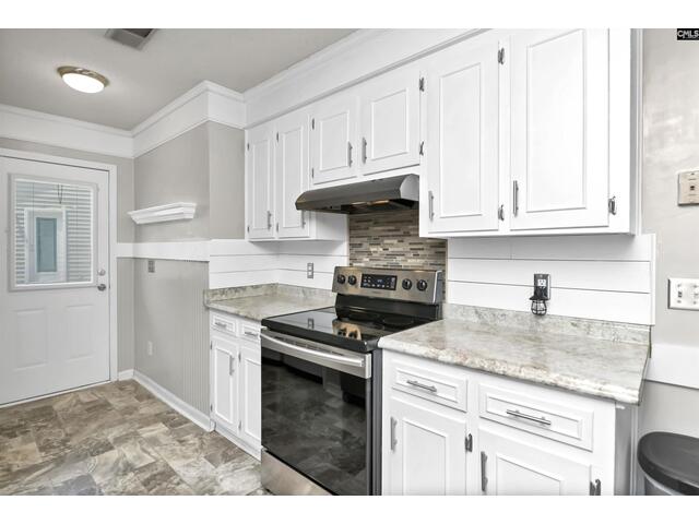Photo of 321 Bagford Court Photo of 321 Bagford Court