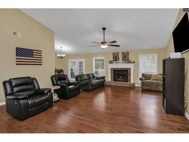 Photo of 302 Grinders Mill Road