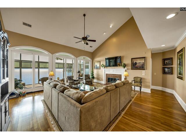 Photo of 218 Lake Vista Drive