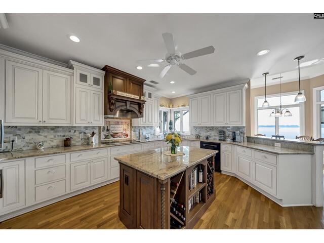 Photo of 218 Lake Vista Drive