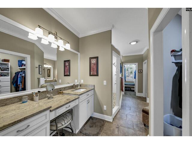 Photo of 218 Lake Vista Drive