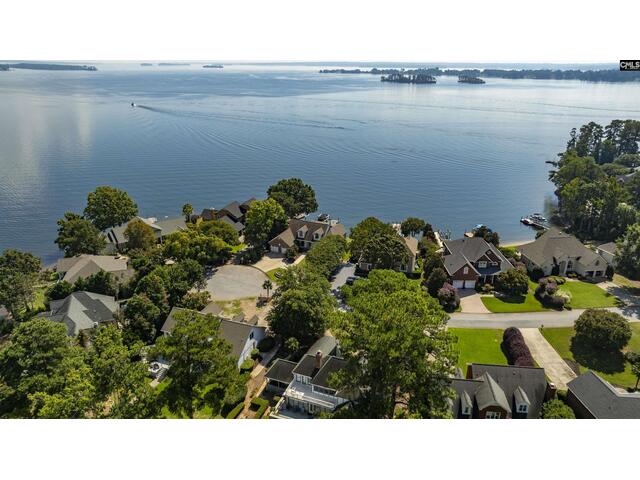 Photo of 218 Lake Vista Drive