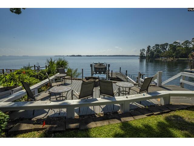 Photo of 218 Lake Vista Drive