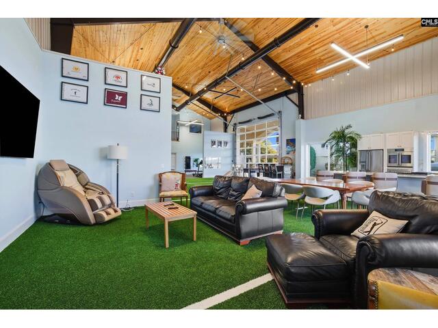 Photo of 512 Stucks Point Drive