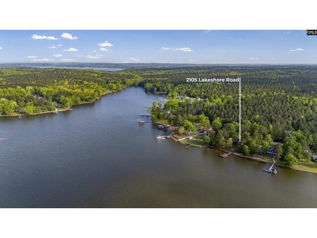 Photo of 2105 Lakeshore Road