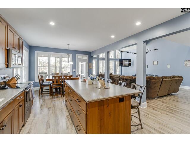 Photo of 863 Woodside Drive