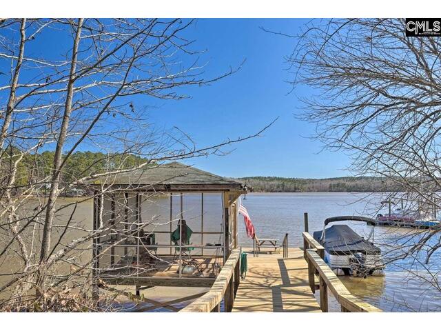 Photo of 863 Woodside Drive