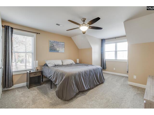 Photo of 863 Woodside Drive