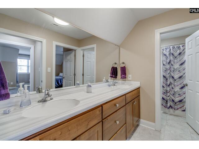 Photo of 863 Woodside Drive