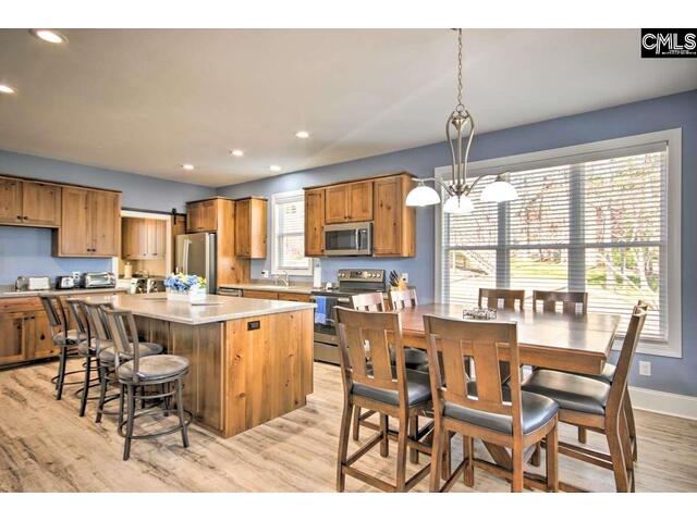 Photo of 863 Woodside Drive