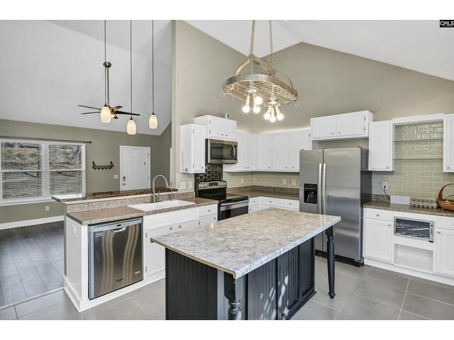 Photo of 300 Charm Hill Road