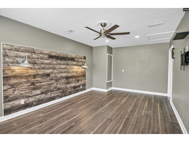 Photo of 300 Charm Hill Road