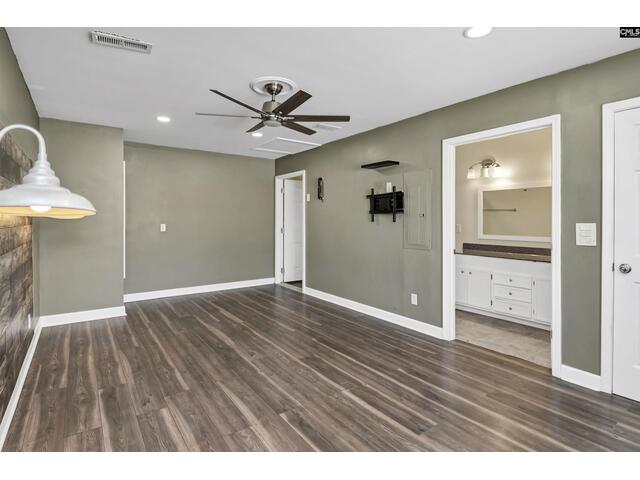 Photo of 300 Charm Hill Road