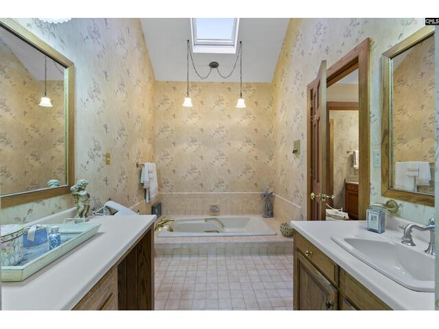 Photo of 212 Hammond Road Photo of 212 Hammond Road