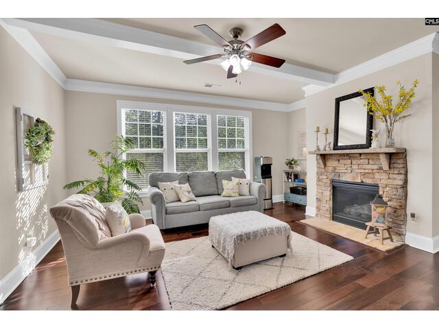 Photo of 1152 University Parkway Photo of 1152 University Parkway