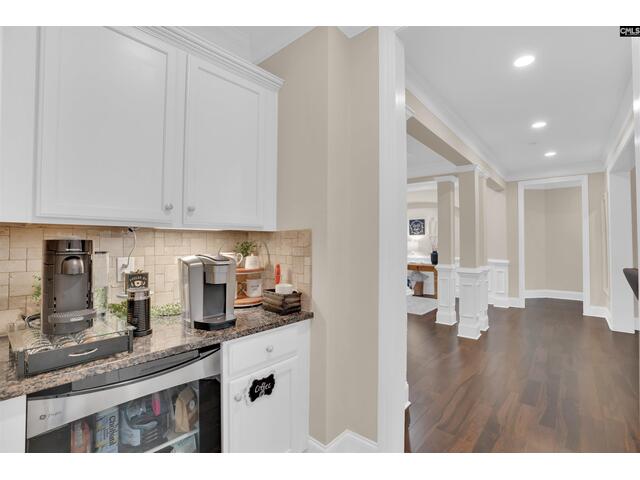 Photo of 1152 University Parkway Photo of 1152 University Parkway