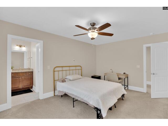 Photo of 1152 University Parkway Photo of 1152 University Parkway