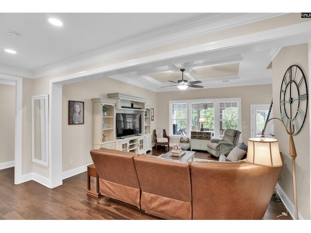 Photo of 1152 University Parkway Photo of 1152 University Parkway