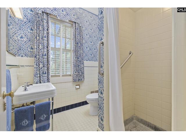 Photo of 1100 W Carolina Avenue Photo of 1100 W Carolina Avenue