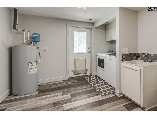 Photo of 1037 Ridgeview Circle