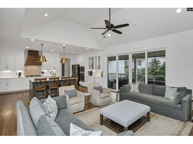 Photo of 813 Burwell Lane