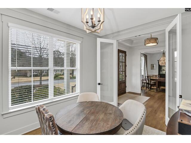 Photo of 813 Burwell Lane