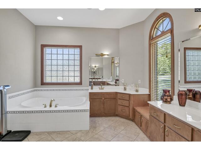 Photo of 148 Columbia Club Drive Photo of 148 Columbia Club Drive