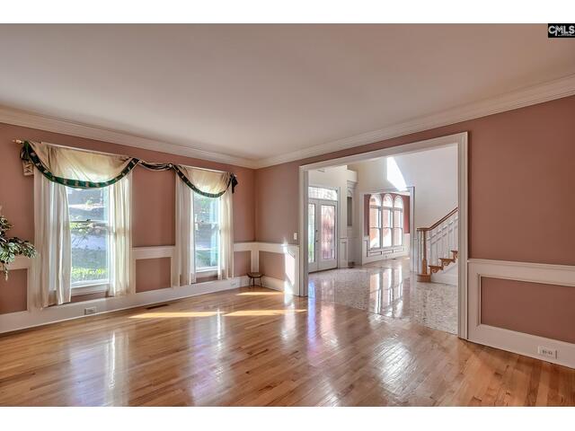 Photo of 120 Cowdray Park Photo of 120 Cowdray Park