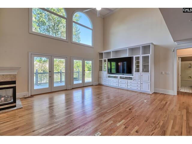 Photo of 120 Cowdray Park Photo of 120 Cowdray Park