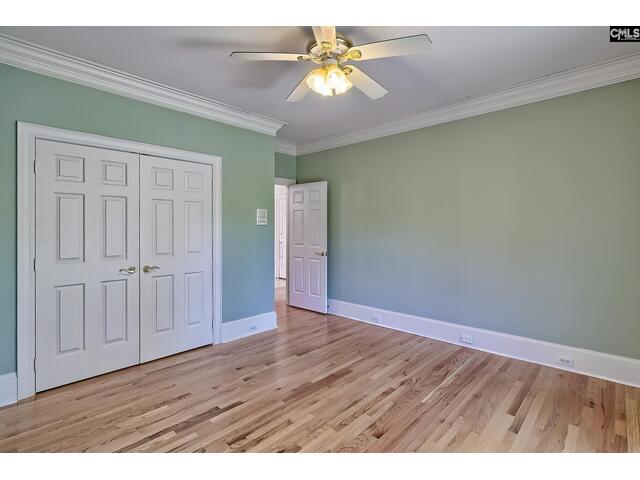 Photo of 120 Cowdray Park Photo of 120 Cowdray Park