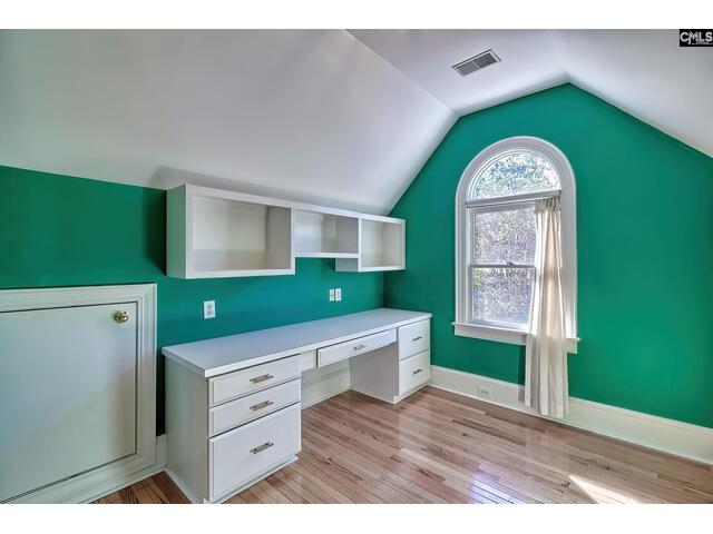 Photo of 120 Cowdray Park Photo of 120 Cowdray Park