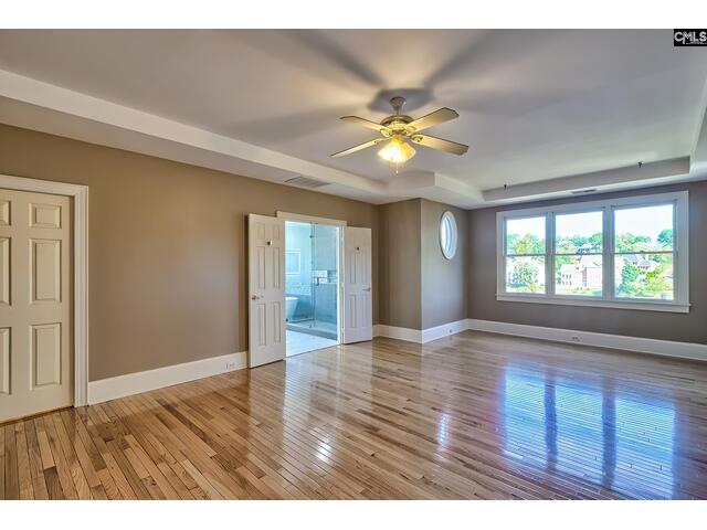 Photo of 120 Cowdray Park Photo of 120 Cowdray Park