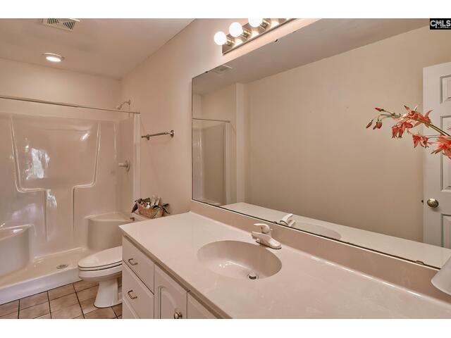 Photo of 120 Cowdray Park Photo of 120 Cowdray Park