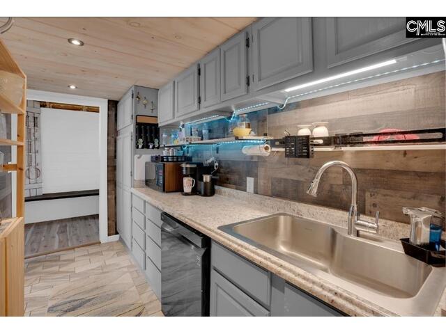 Photo of 507 Chalet Road