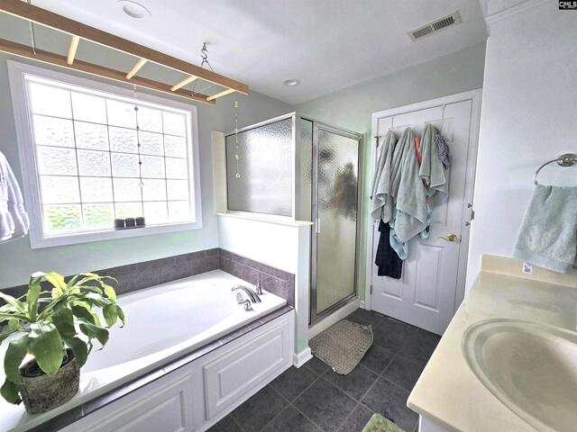 Photo Of 214 Pinnacle Drive Photo of 214 pinnacle drive